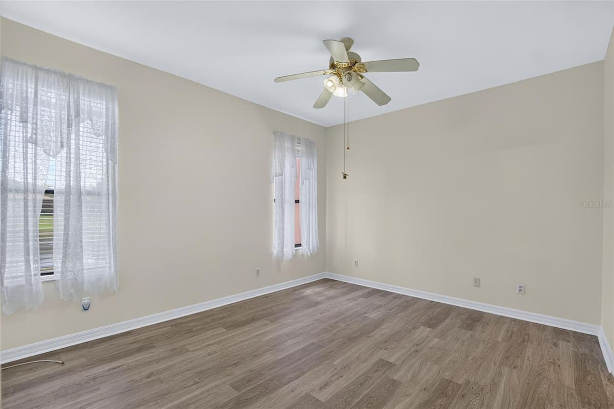 132 SHELL FALLS DRIVE — photo 40 of 97
