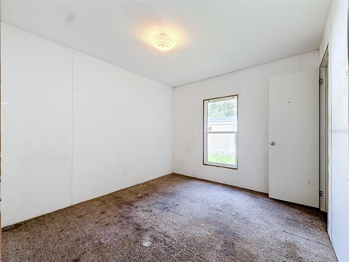 21420 41ST STREET — photo 13 of 31