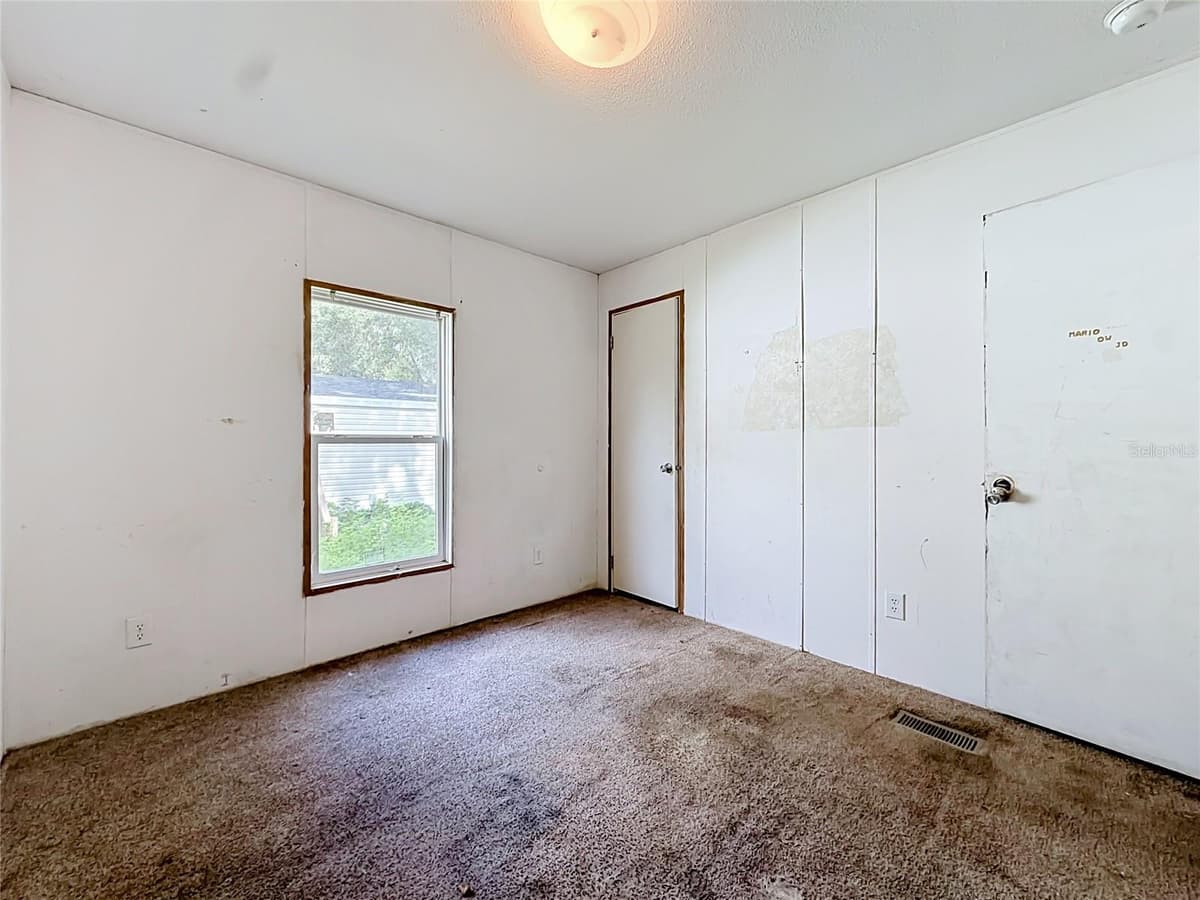 21420 41ST STREET — photo 14 of 31