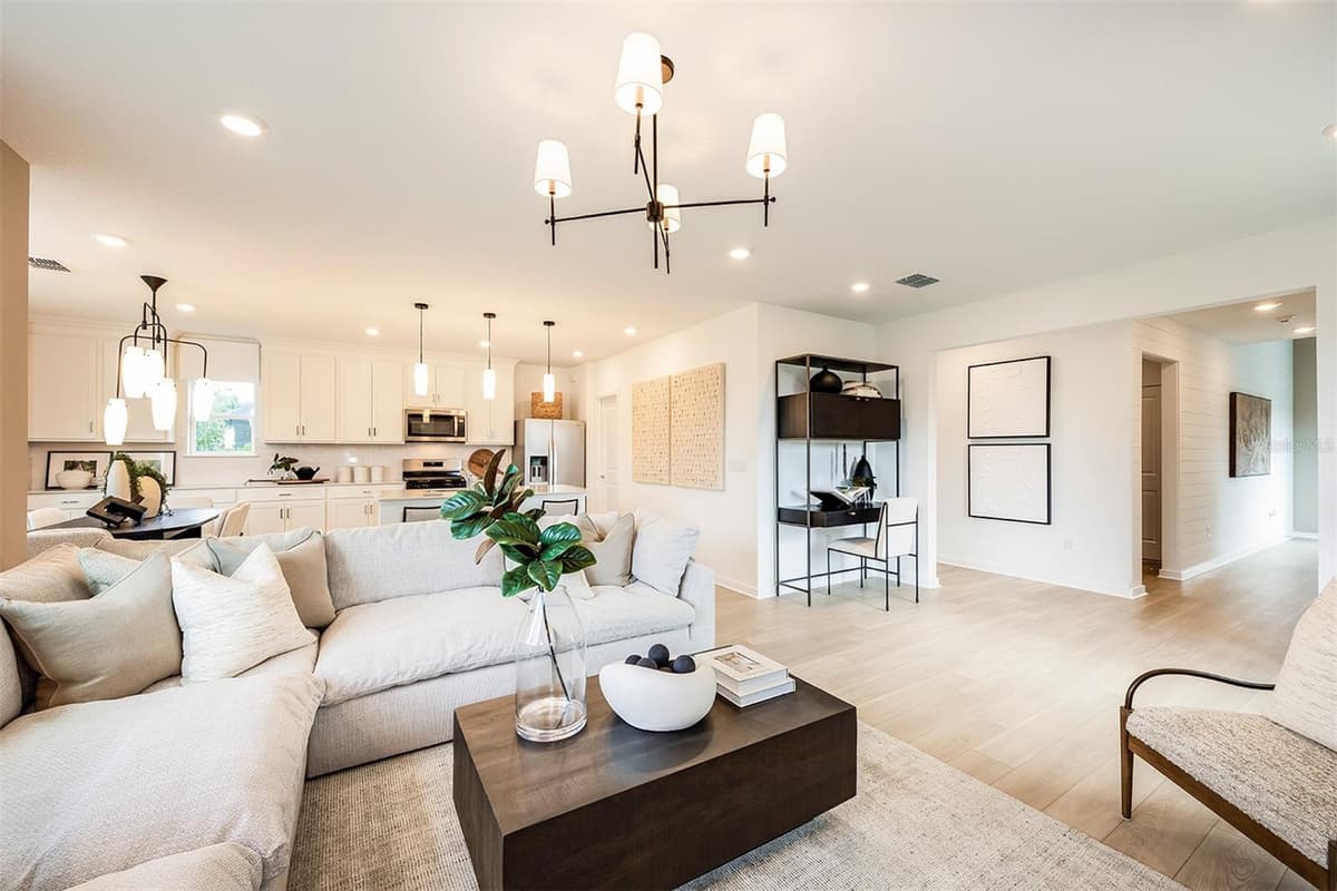 9205 NEWMONS PLACE — photo 7 of 25