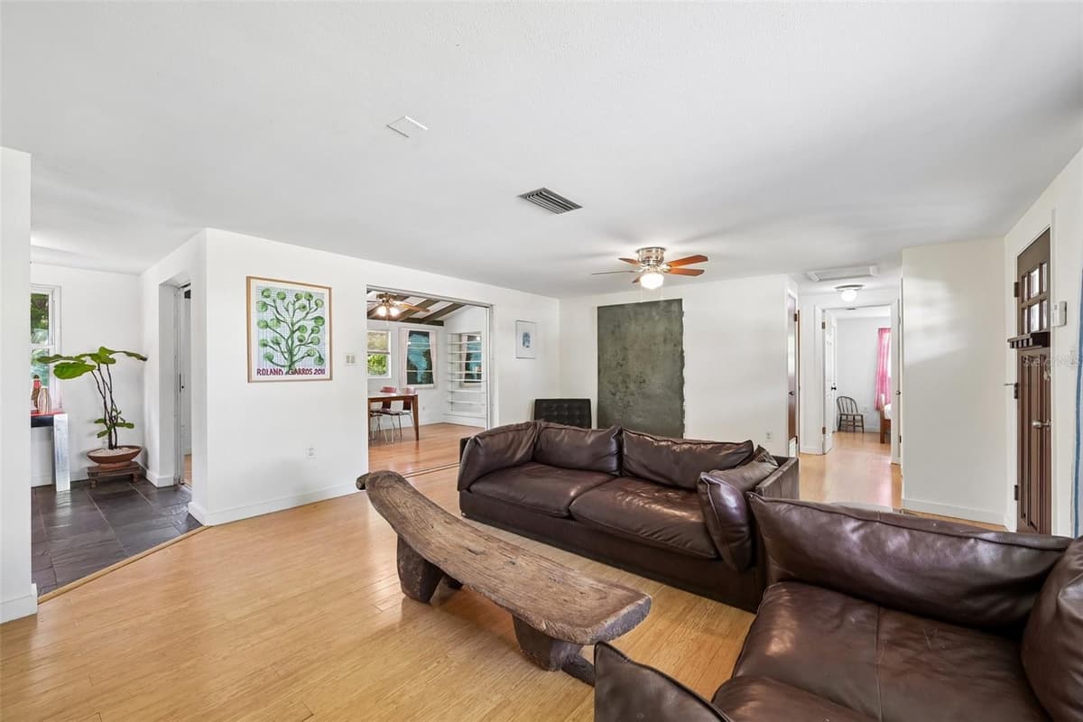 329 BAY VISTA AVENUE — photo 20 of 30