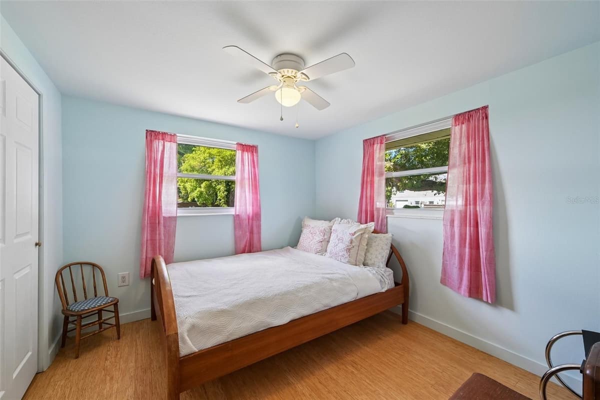 329 BAY VISTA AVENUE — photo 16 of 30