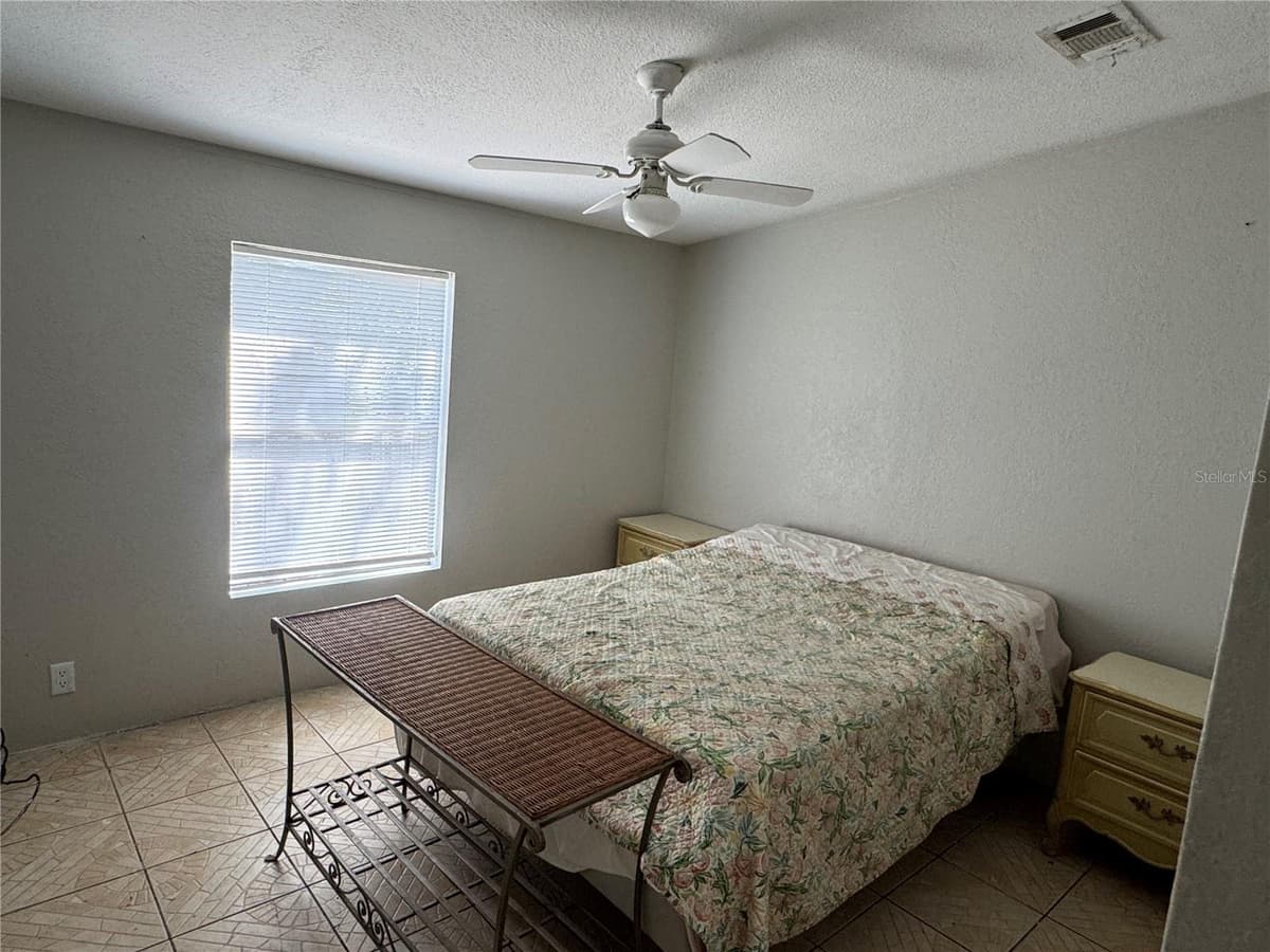 5406 SYDNEY STREET — photo 18 of 22