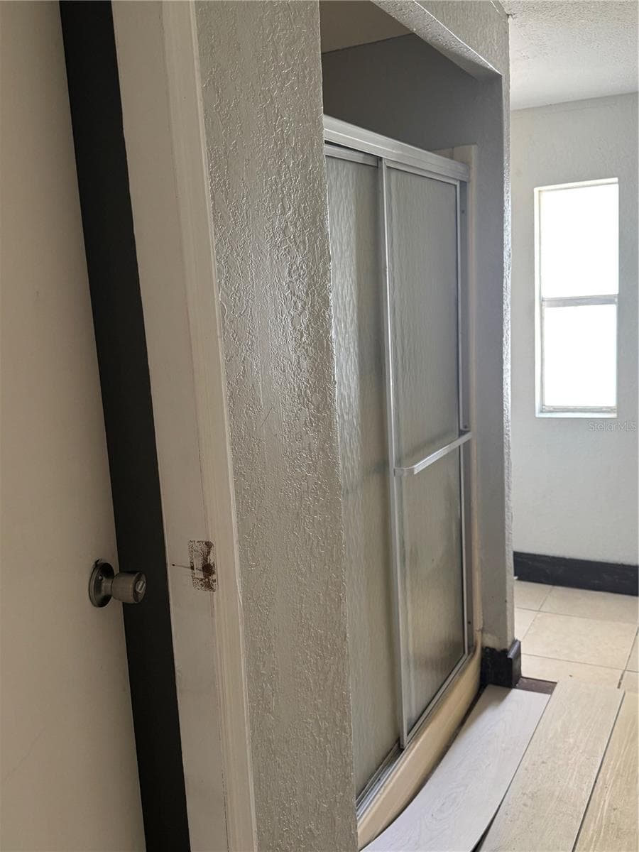 5406 SYDNEY STREET — photo 11 of 22