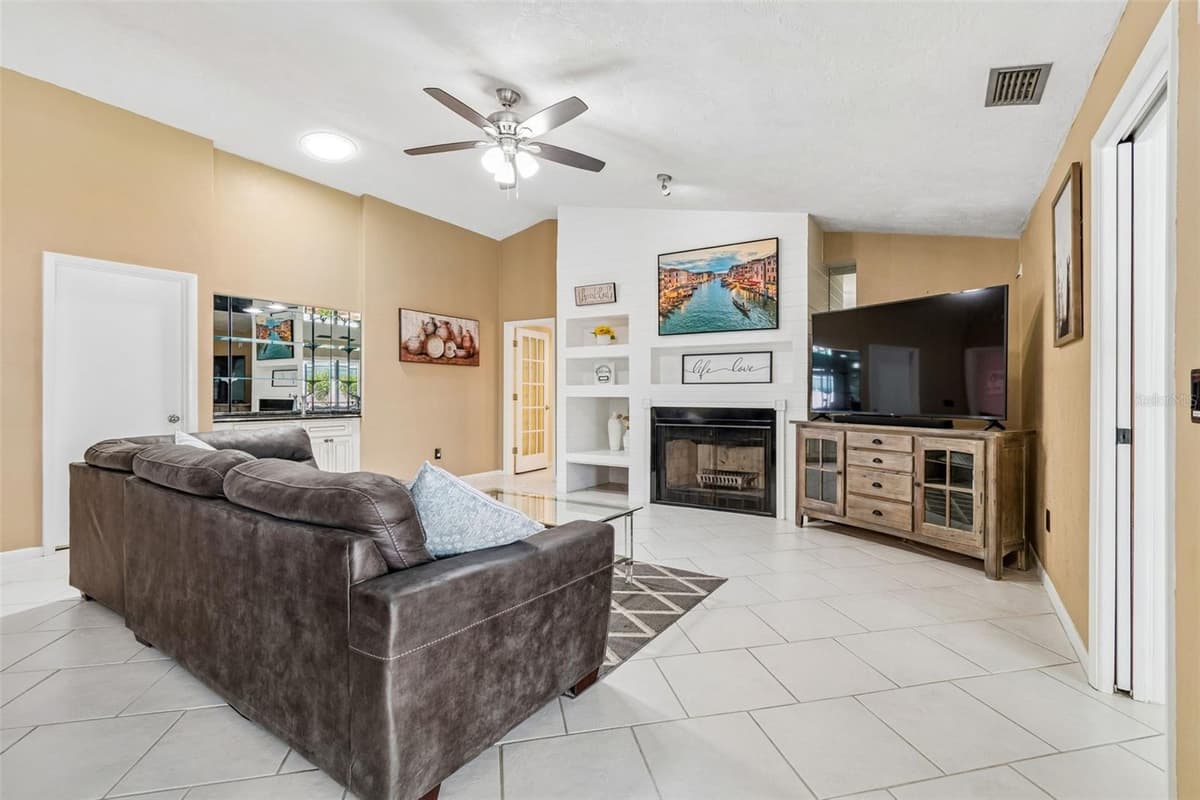 1563 MISTY PLATEAU TRAIL — photo 13 of 62