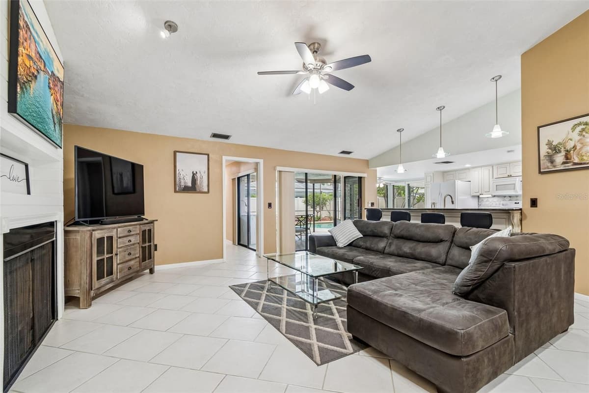 1563 MISTY PLATEAU TRAIL — photo 18 of 62