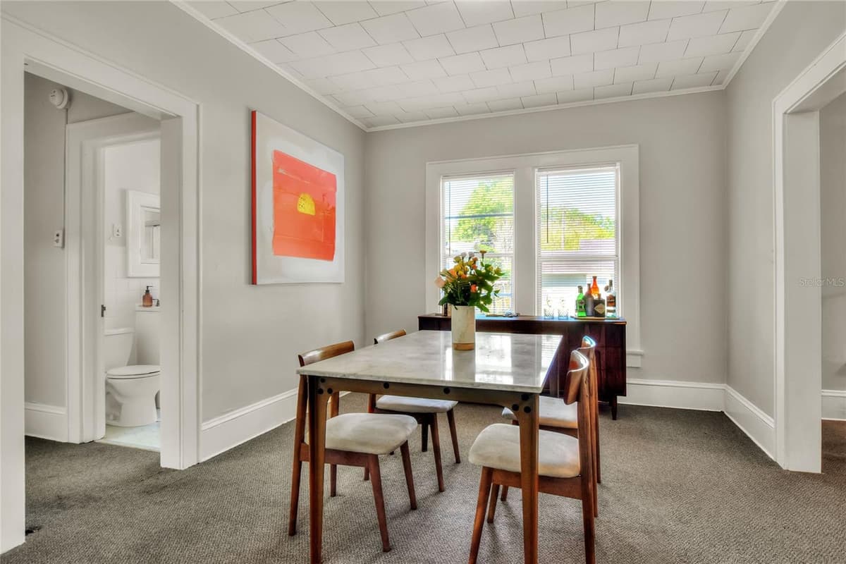 211 PARK STREET — photo 15 of 51