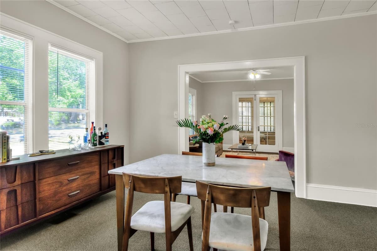 211 PARK STREET — photo 14 of 51