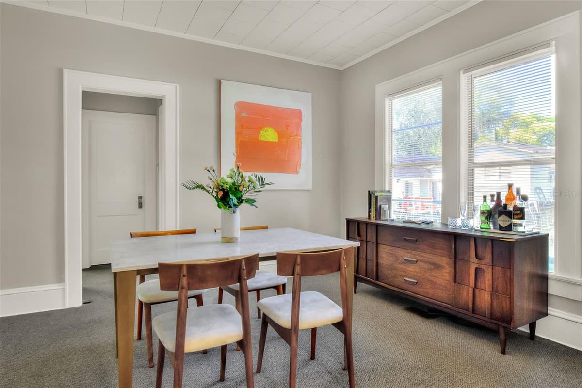 211 PARK STREET — photo 13 of 51
