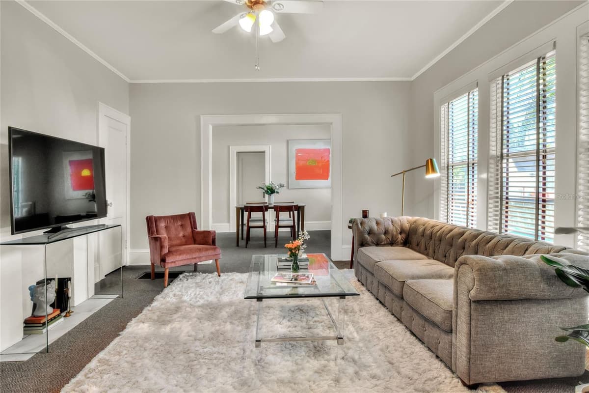 211 PARK STREET — photo 12 of 51