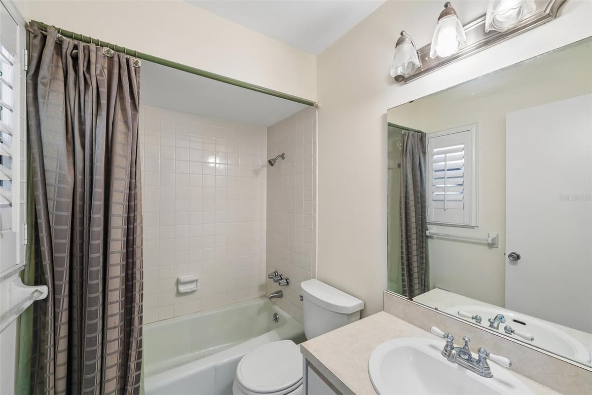 3210 CAMBRIDGE AVENUE — photo 21 of 38