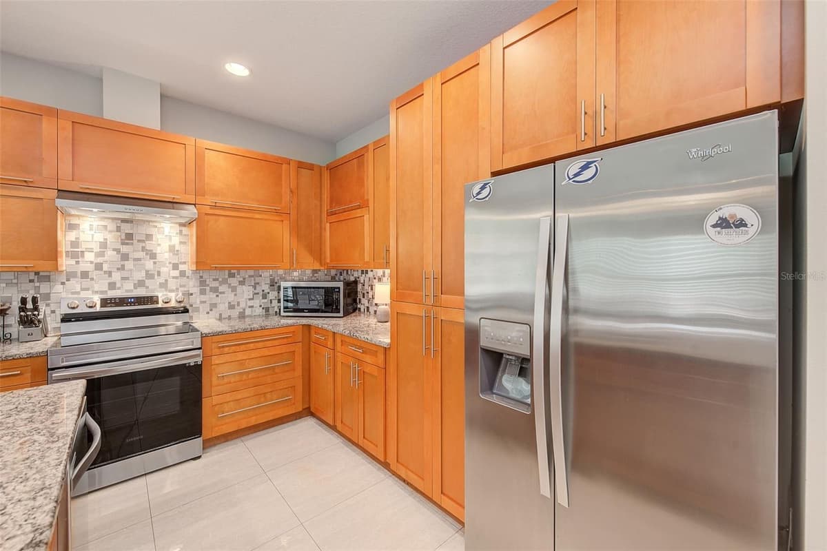 4301 NASSAU STREET — photo 8 of 37