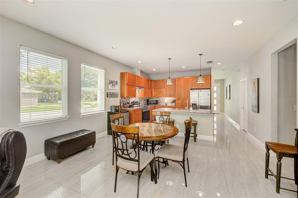 4301 NASSAU STREET — photo 15 of 37
