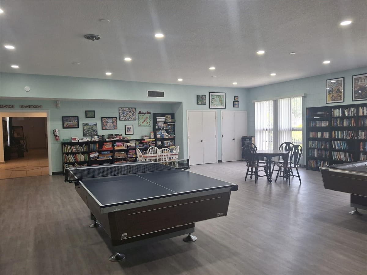 602 WOODRIDGE DRIVE — photo 36 of 40