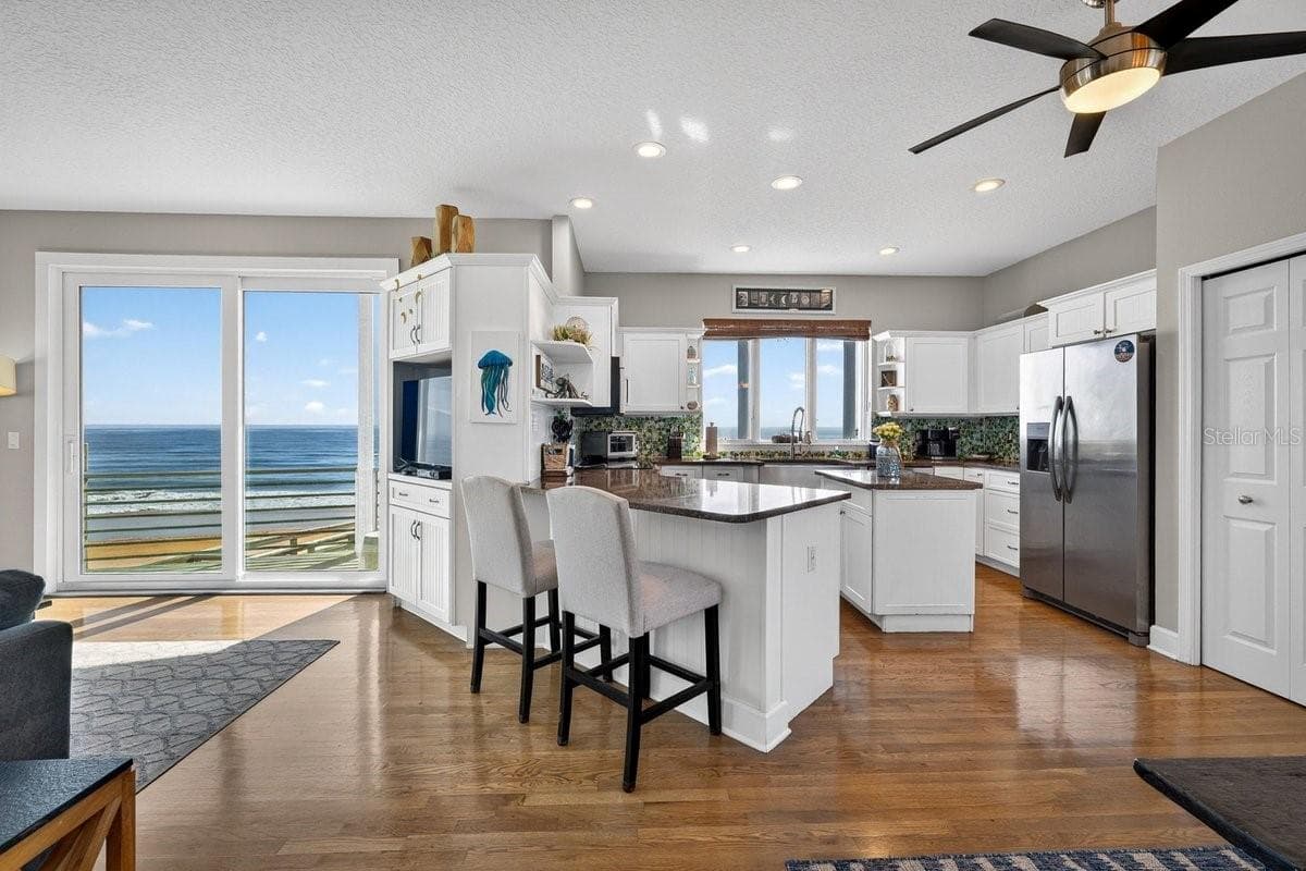 3319 OCEAN SHORE BOULEVARD — photo 12 of 67