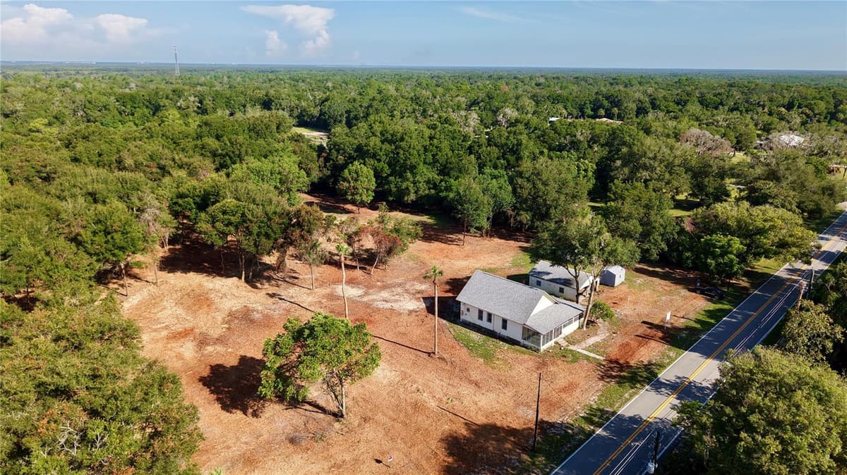 450 OLD GENEVA ROAD — photo 5 of 33