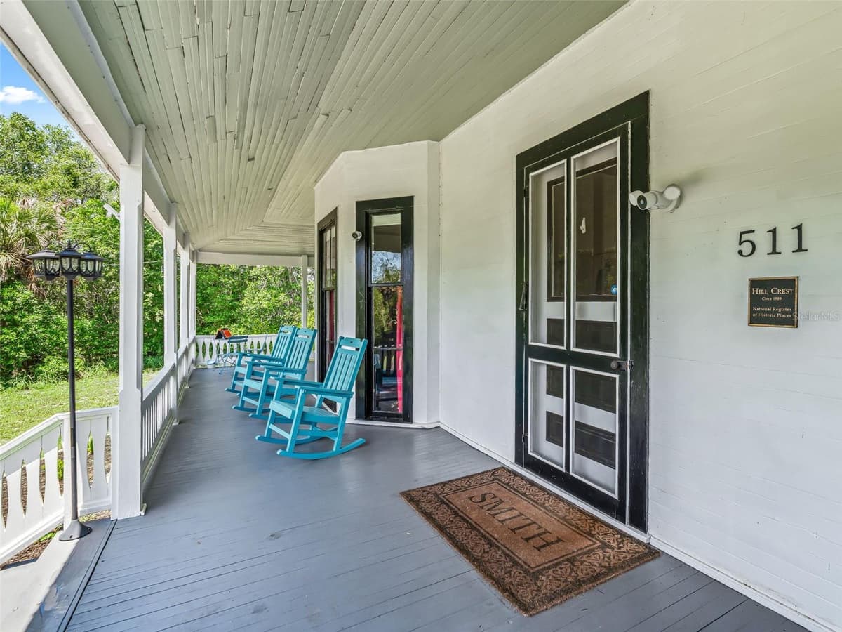 511 MIRROR LAKE DRIVE — photo 12 of 85