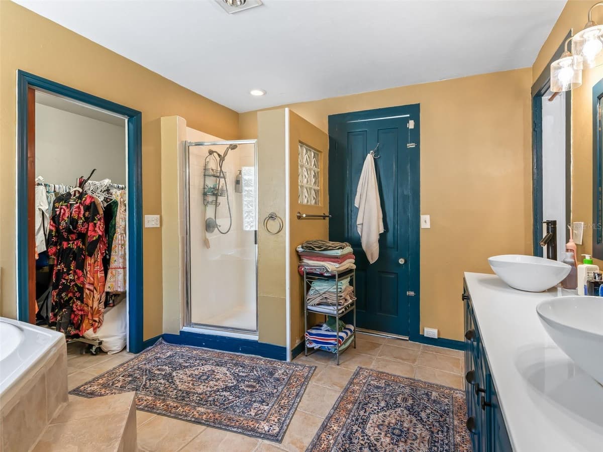 511 MIRROR LAKE DRIVE — photo 49 of 85