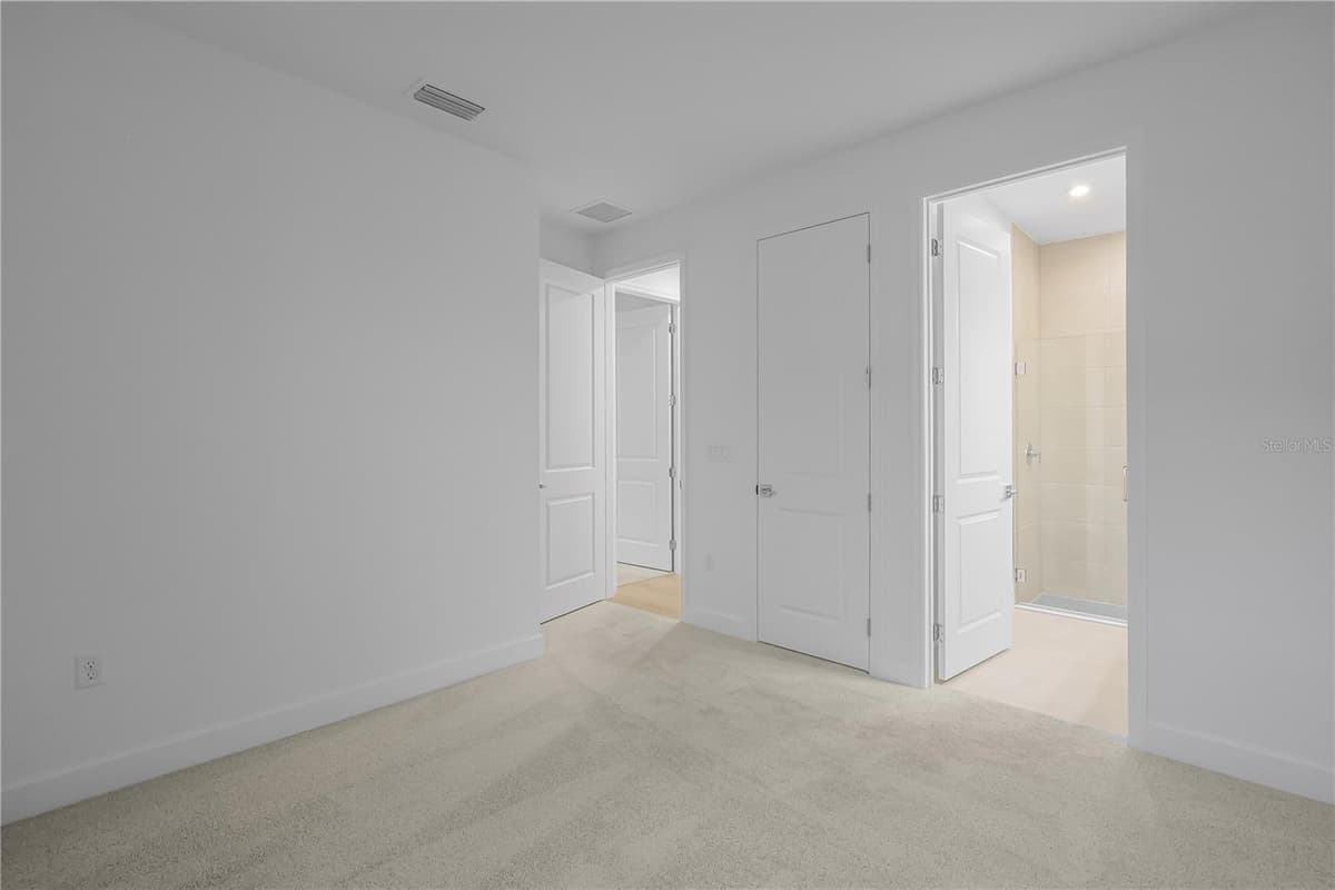 1615 BELLAGIO LOOP — photo 20 of 33
