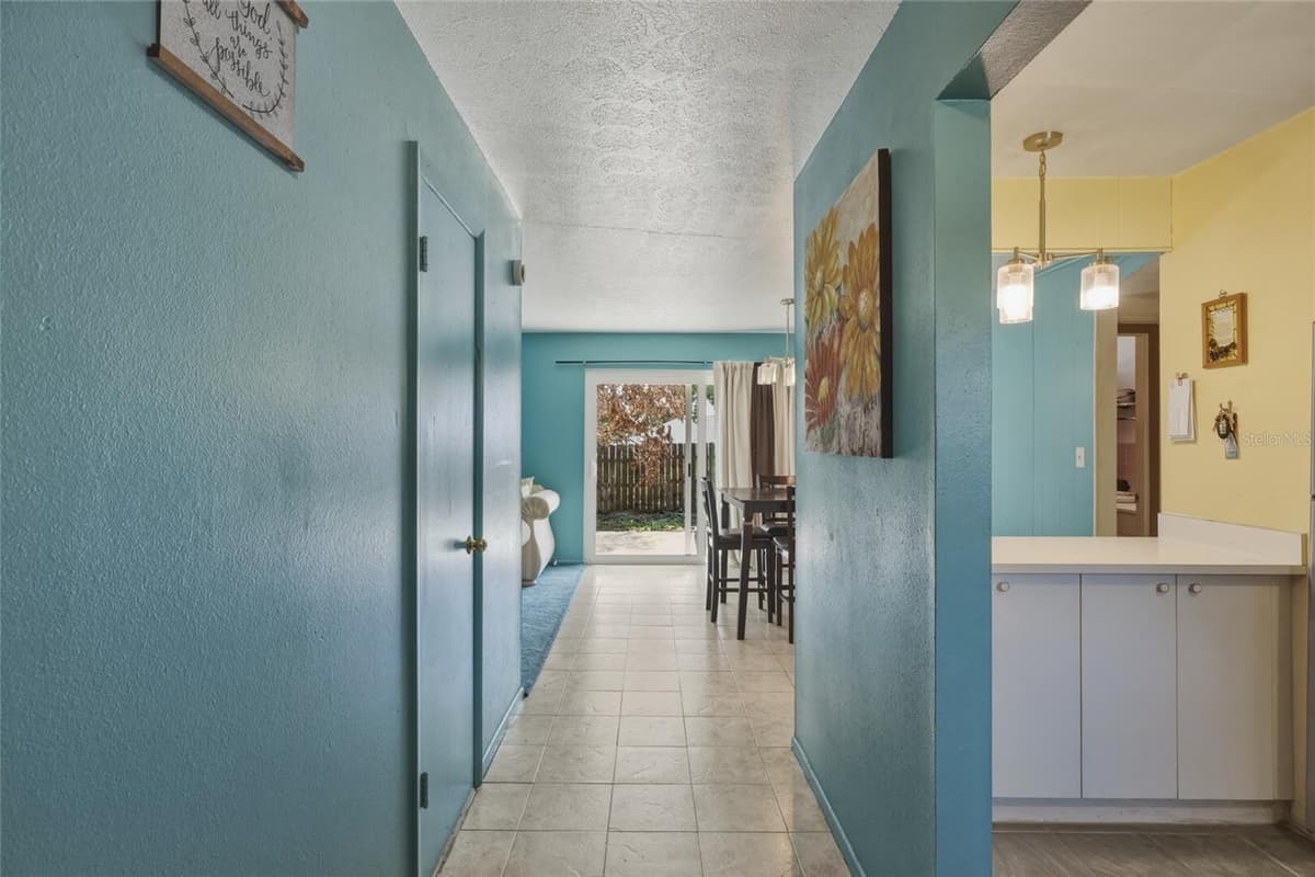 965 ALLENDALE STREET — photo 4 of 28