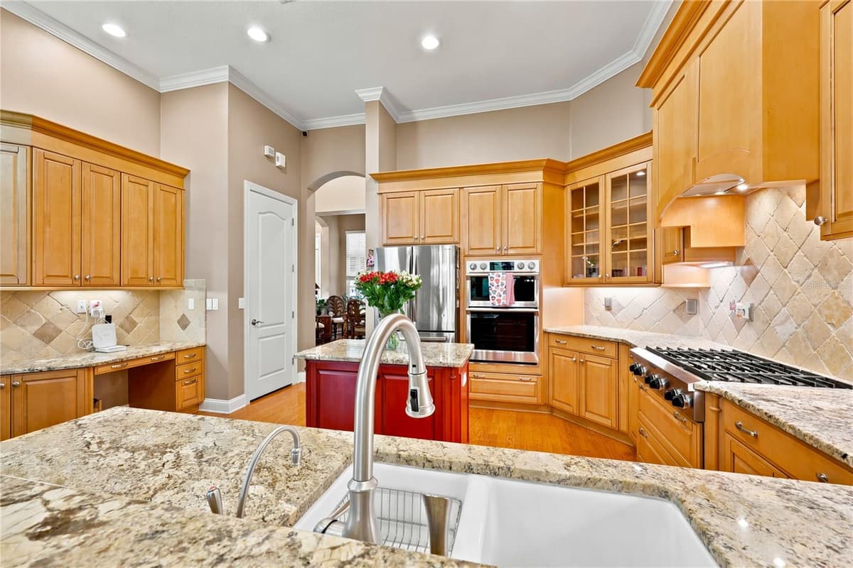 7049 TIMBER RIDGE WAY — photo 5 of 69