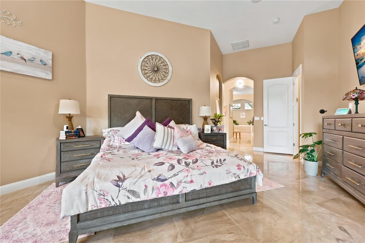 7049 TIMBER RIDGE WAY — photo 18 of 69