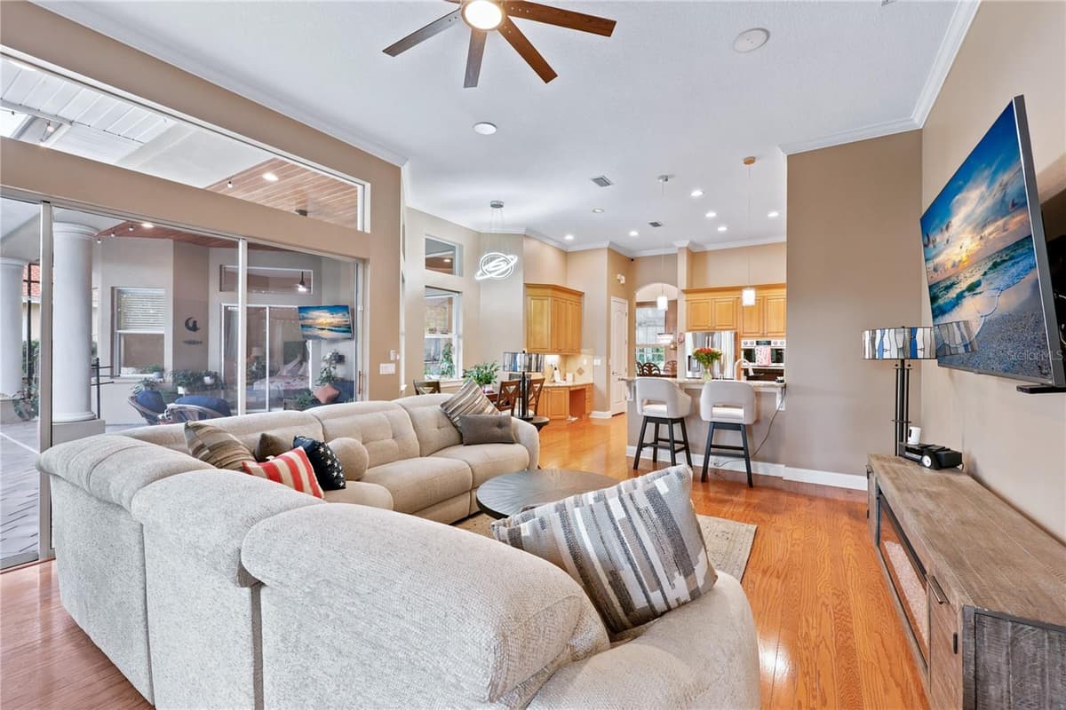 7049 TIMBER RIDGE WAY — photo 14 of 69