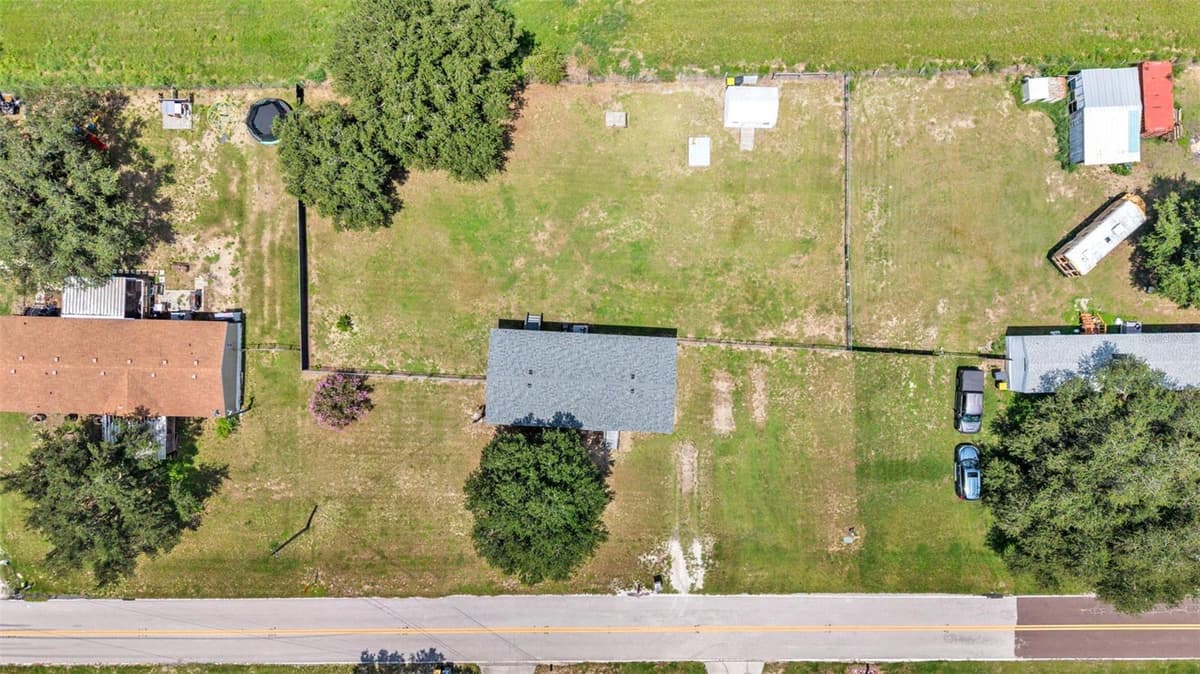 1329 ASHLEE COURT — photo 7 of 46
