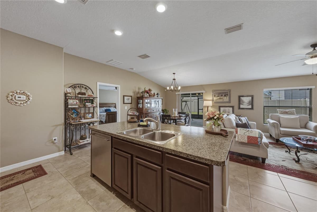 1613 REDMOND BROOK LANE — photo 9 of 28