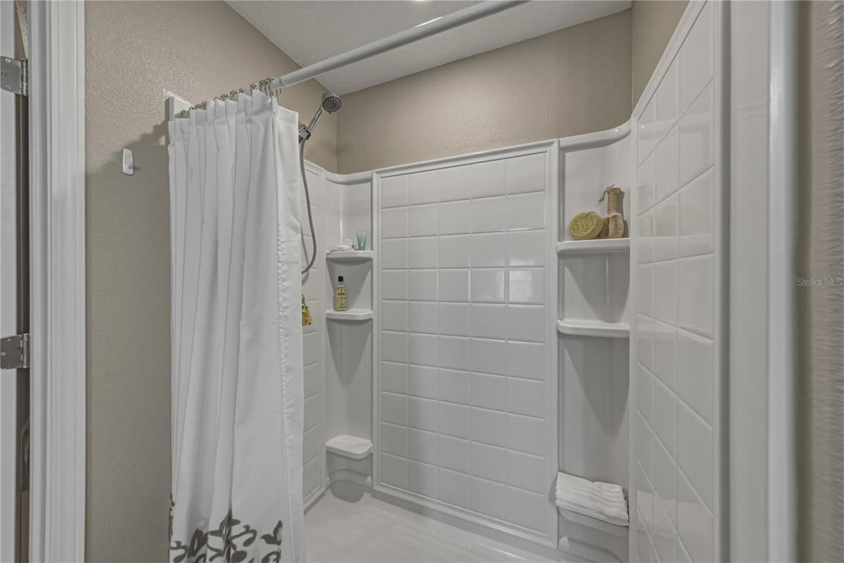 1613 REDMOND BROOK LANE — photo 20 of 28