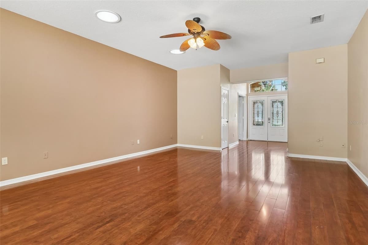1016 WINDING WATERS CIRCLE — photo 4 of 46