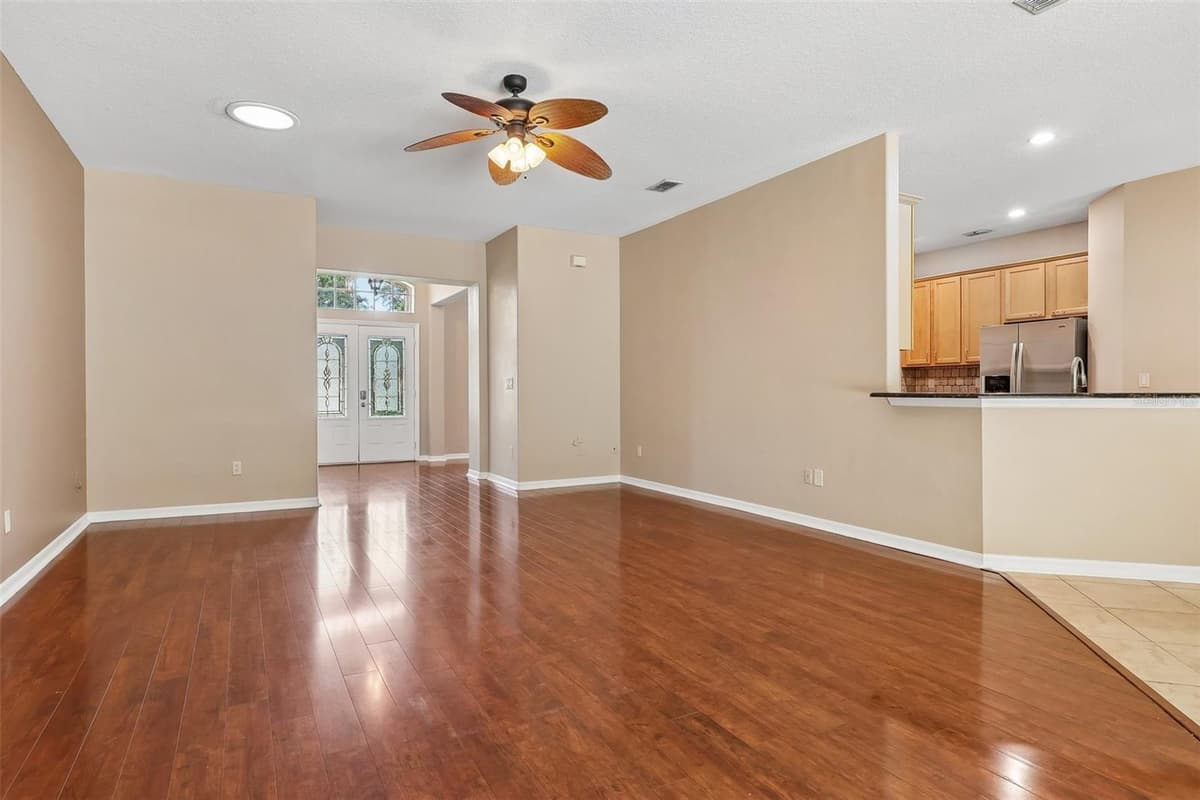 1016 WINDING WATERS CIRCLE — photo 10 of 46