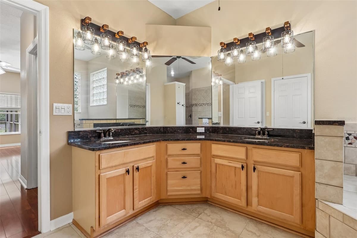 1016 WINDING WATERS CIRCLE — photo 20 of 46