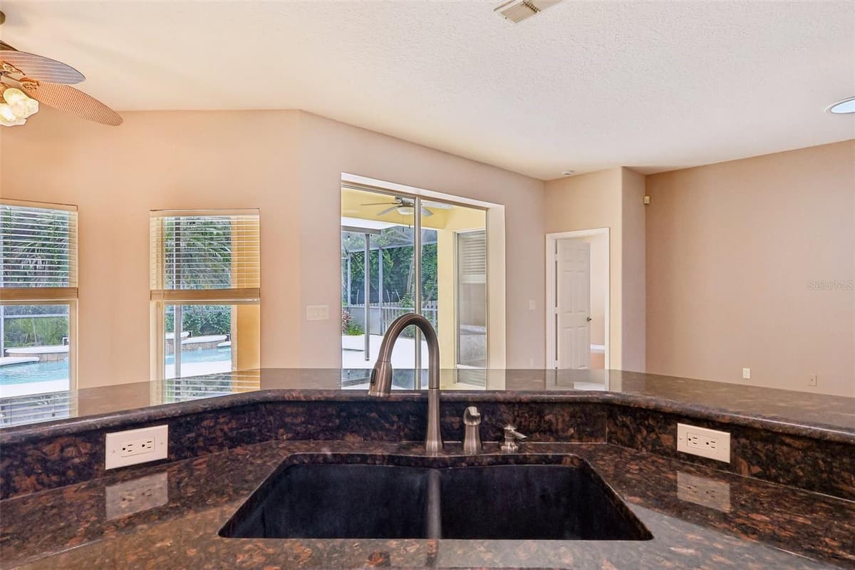 1016 WINDING WATERS CIRCLE — photo 15 of 46