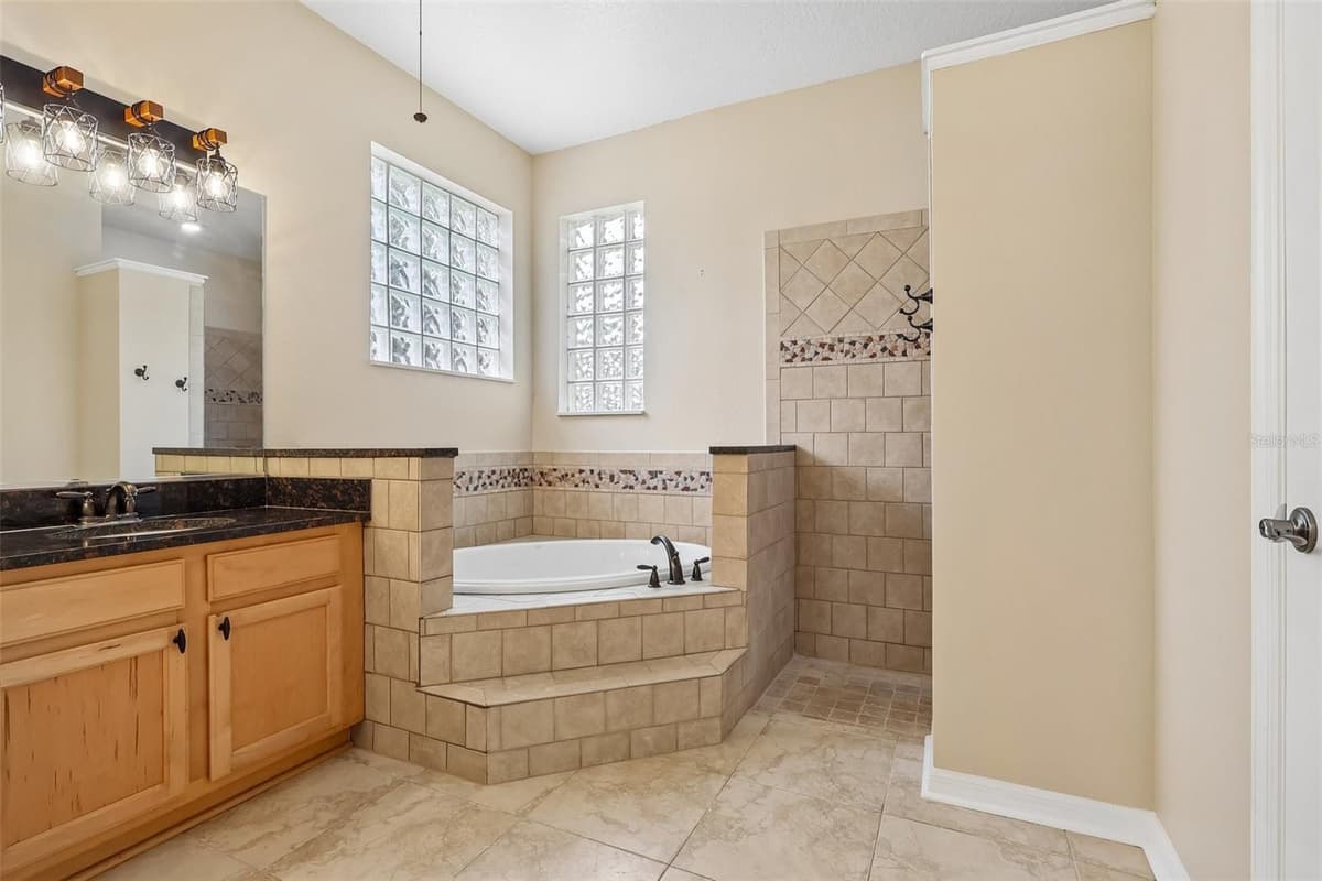 1016 WINDING WATERS CIRCLE — photo 21 of 46
