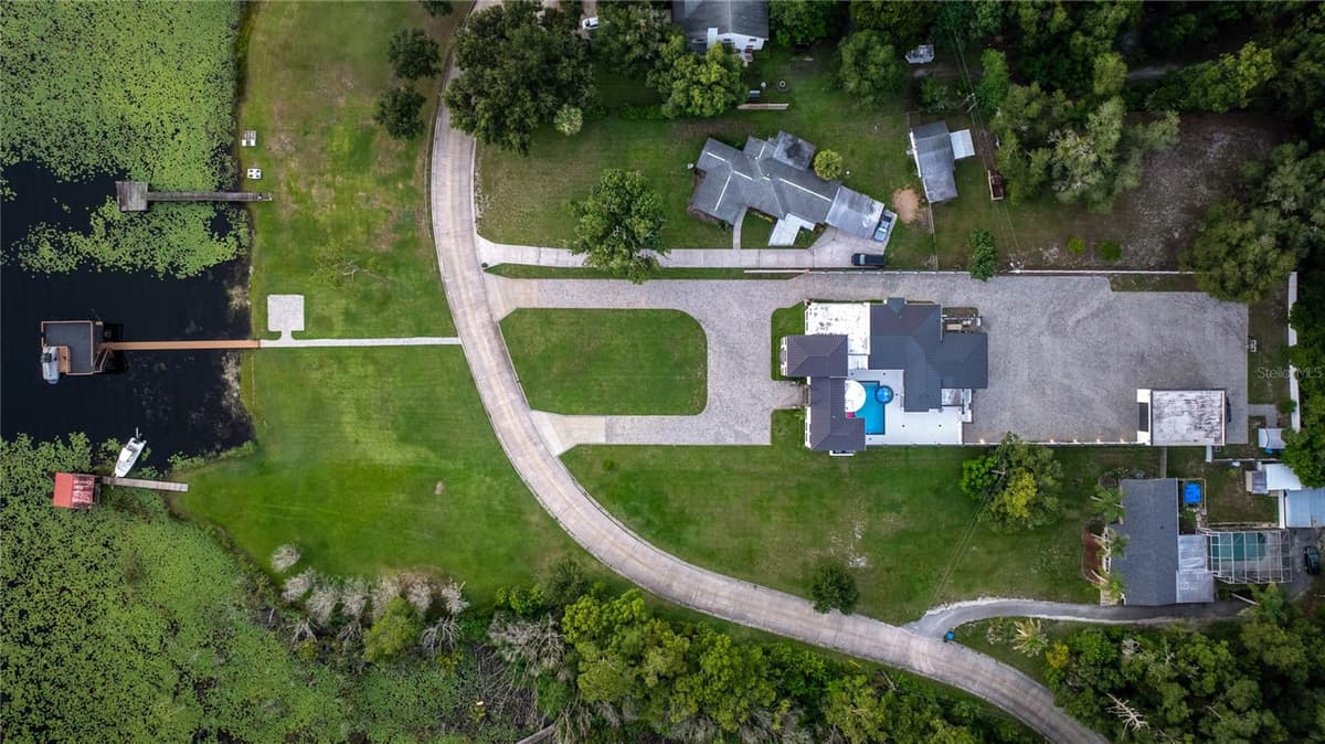 736 LAKE WINNEMISSETT DRIVE — photo 50 of 77