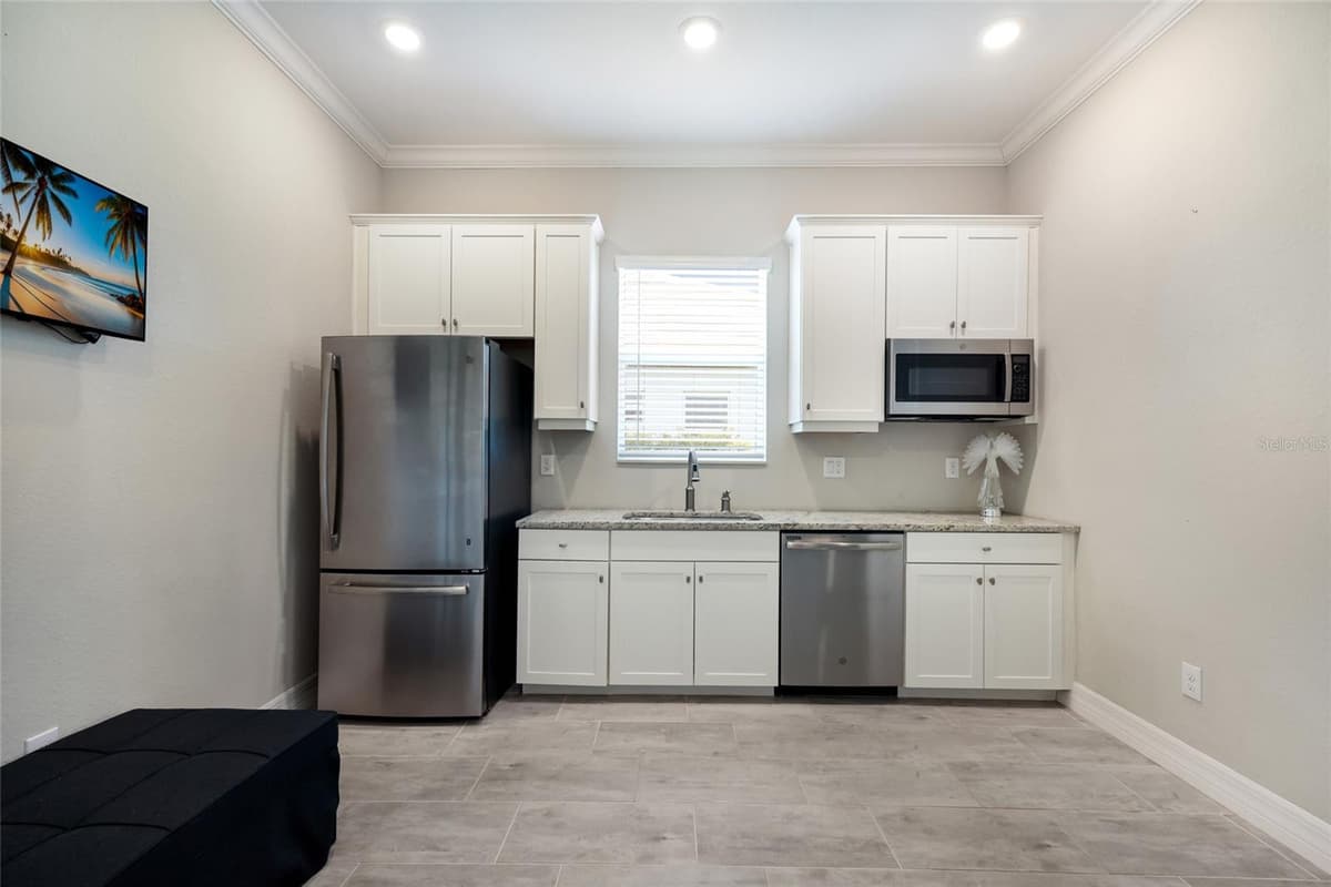 12120 GANNETT PLACE — photo 58 of 89