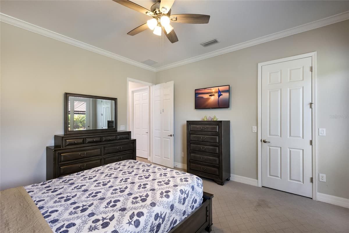 12120 GANNETT PLACE — photo 59 of 89