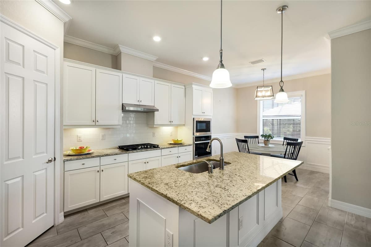 12120 GANNETT PLACE — photo 13 of 89