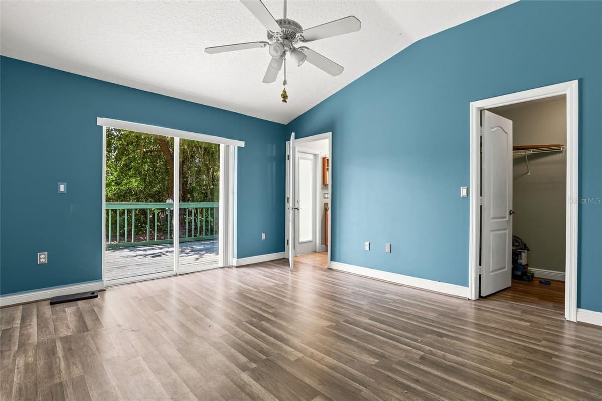 2063 MONTEREY DRIVE — photo 16 of 36