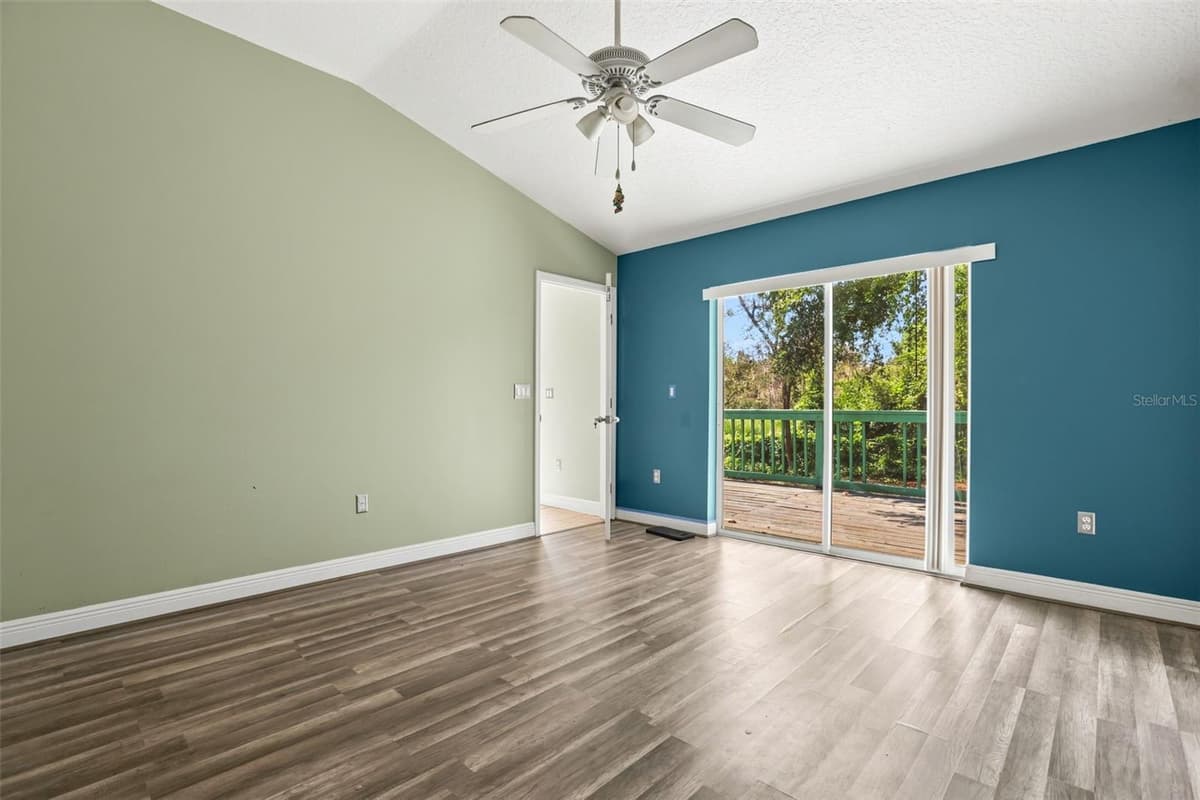 2063 MONTEREY DRIVE — photo 15 of 36