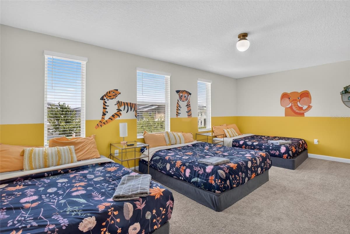 4536 TARGET BOULEVARD — photo 65 of 73