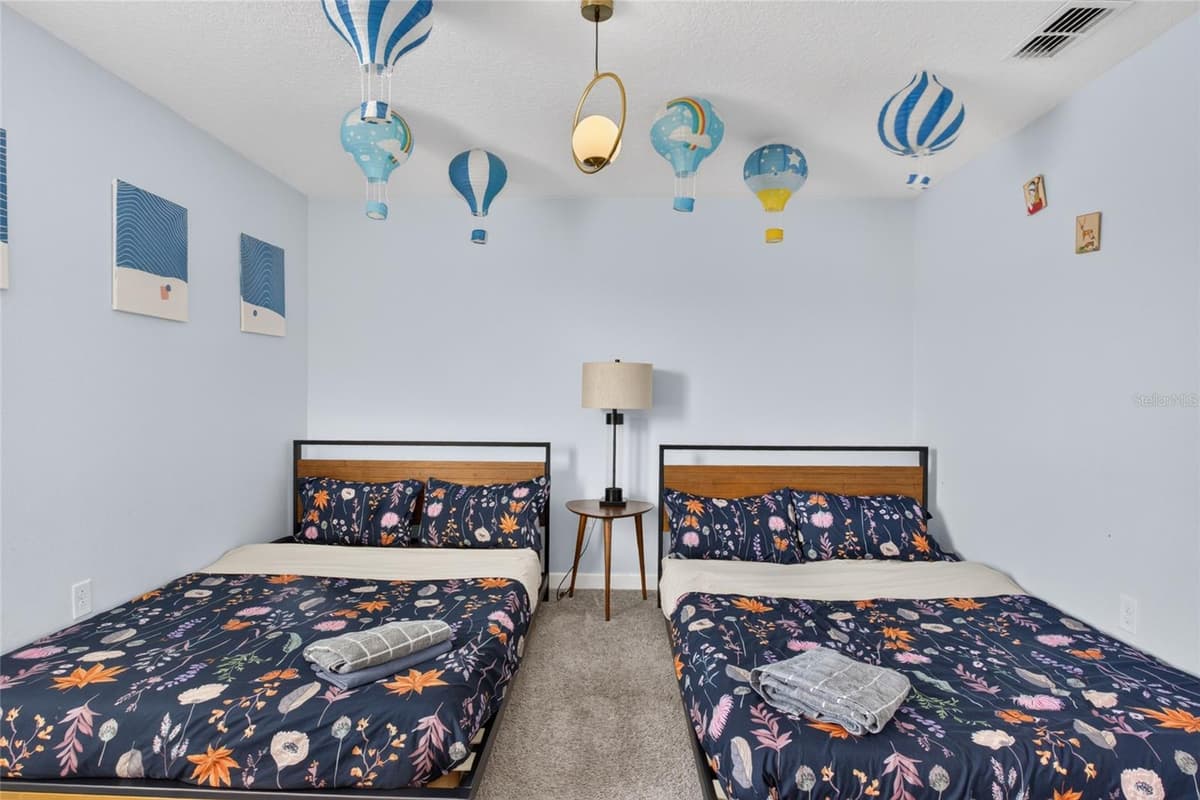 4536 TARGET BOULEVARD — photo 47 of 73