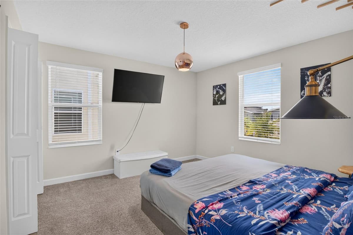 4536 TARGET BOULEVARD — photo 63 of 73