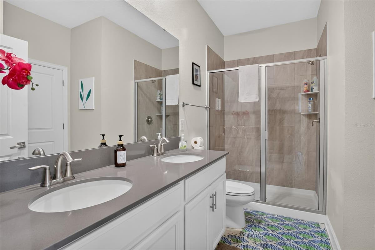 4536 TARGET BOULEVARD — photo 34 of 73