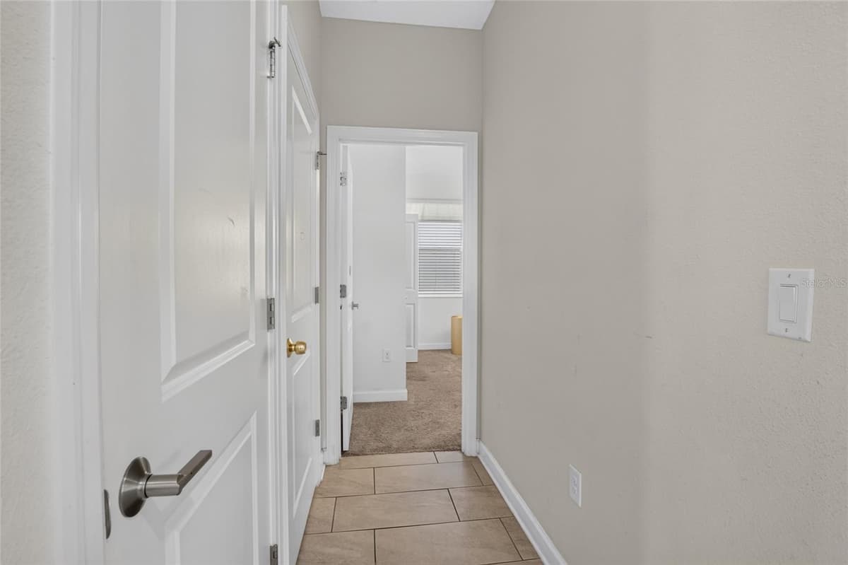 4536 TARGET BOULEVARD — photo 23 of 73