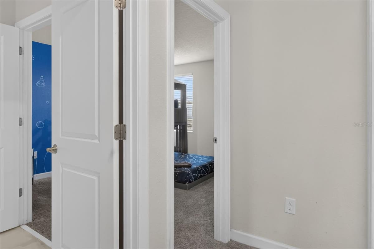 4536 TARGET BOULEVARD — photo 42 of 73
