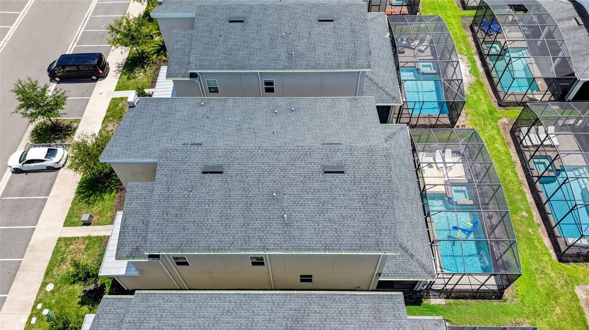 4536 TARGET BOULEVARD — photo 3 of 73
