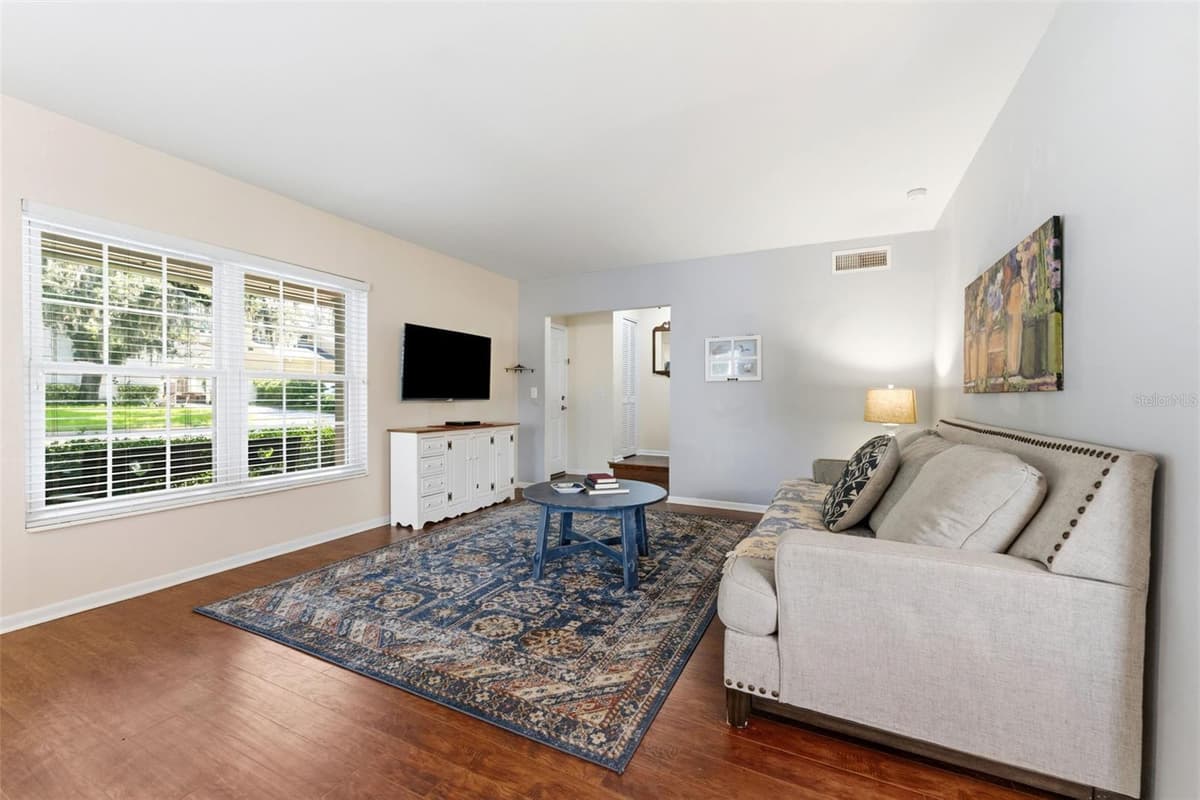 309 BELLE VIEW AVENUE — photo 9 of 50