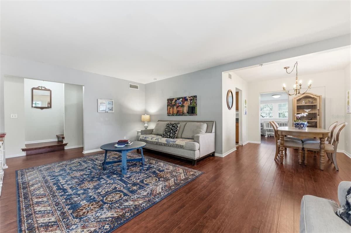 309 BELLE VIEW AVENUE — photo 10 of 50
